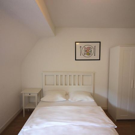 Rent A Home Eptingerstrasse - Self Check-In Basel Room photo