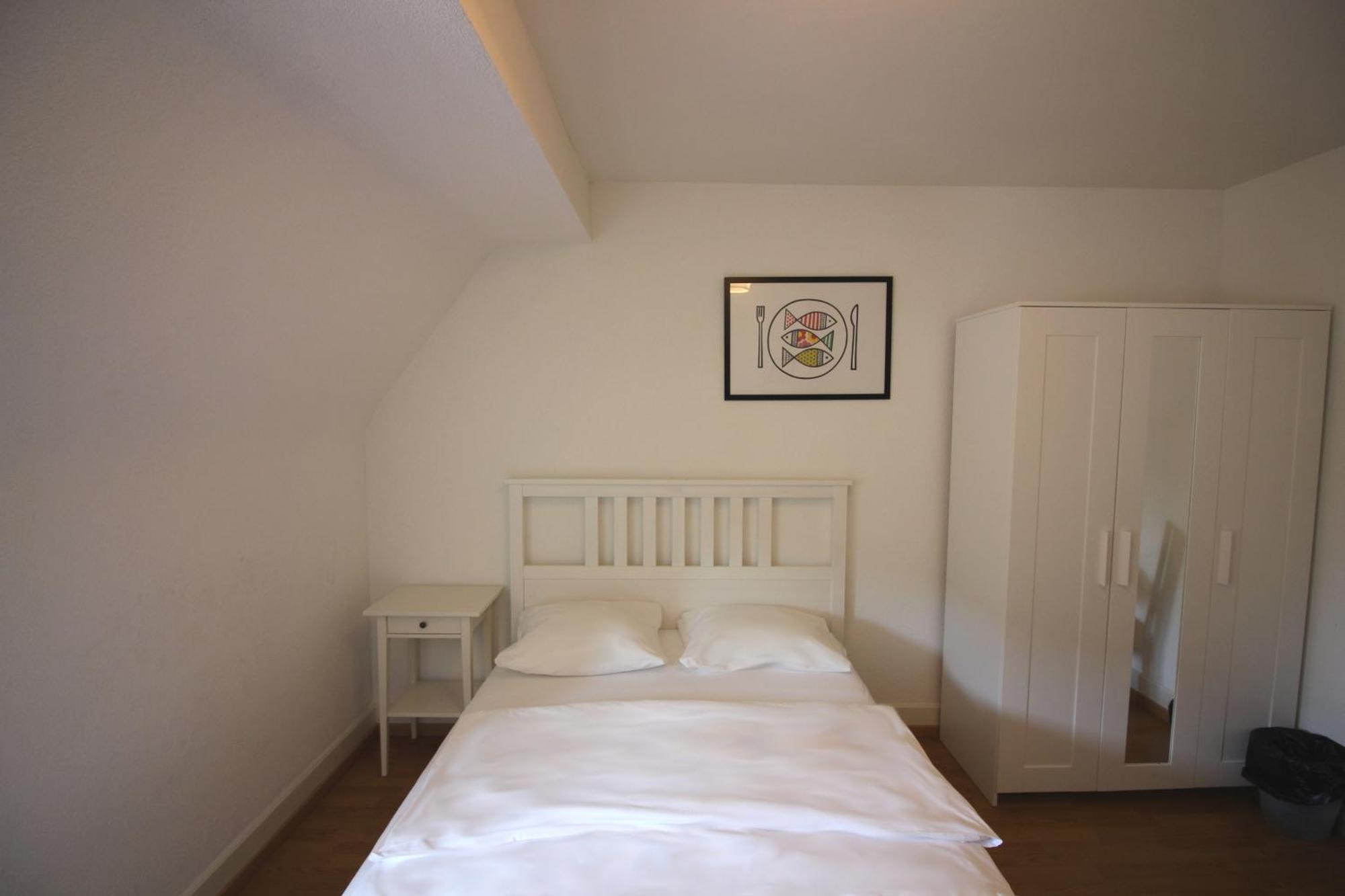 Rent A Home Eptingerstrasse - Self Check-In Basel Room photo